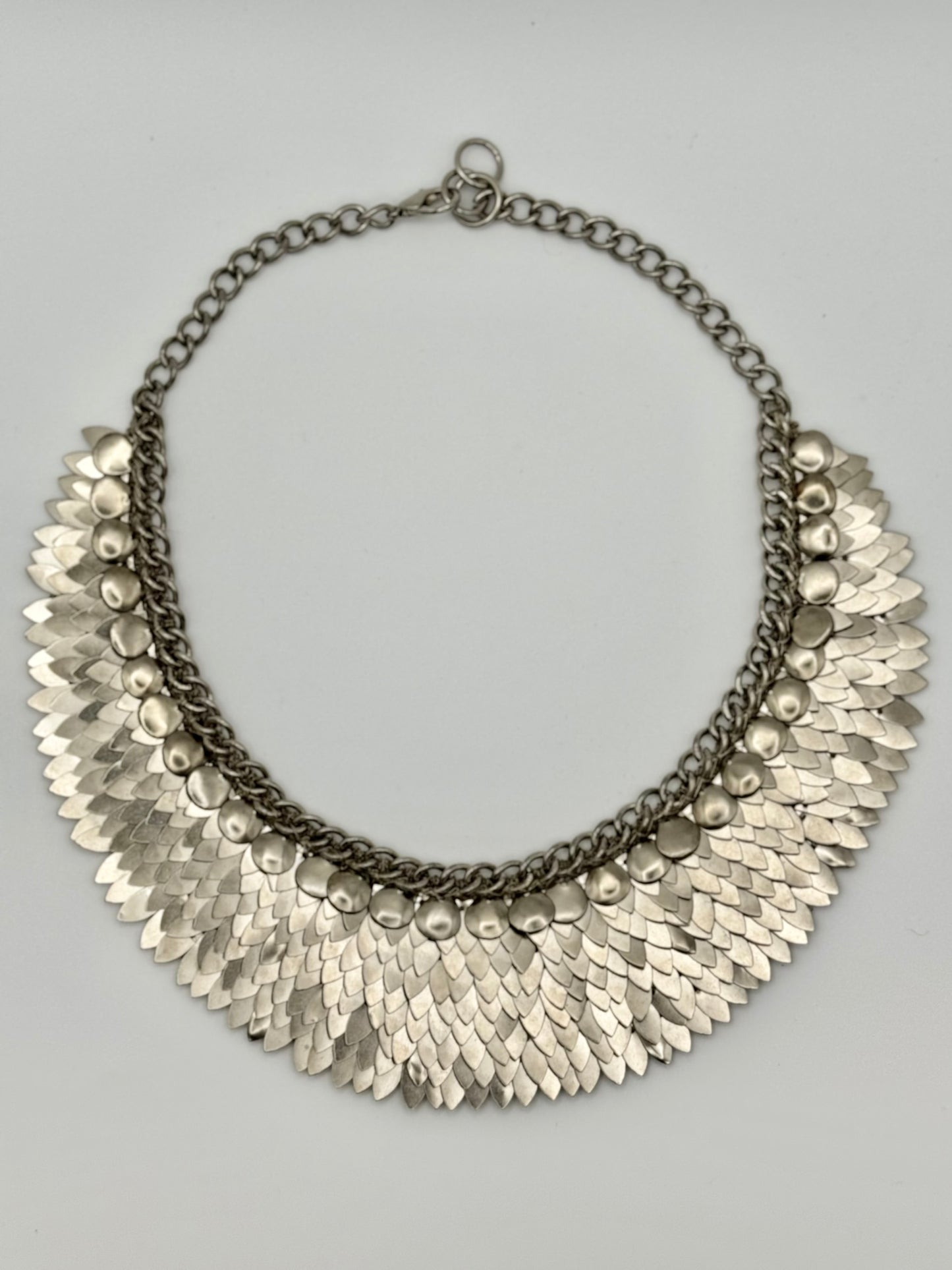 Threaded Elegance Necklace